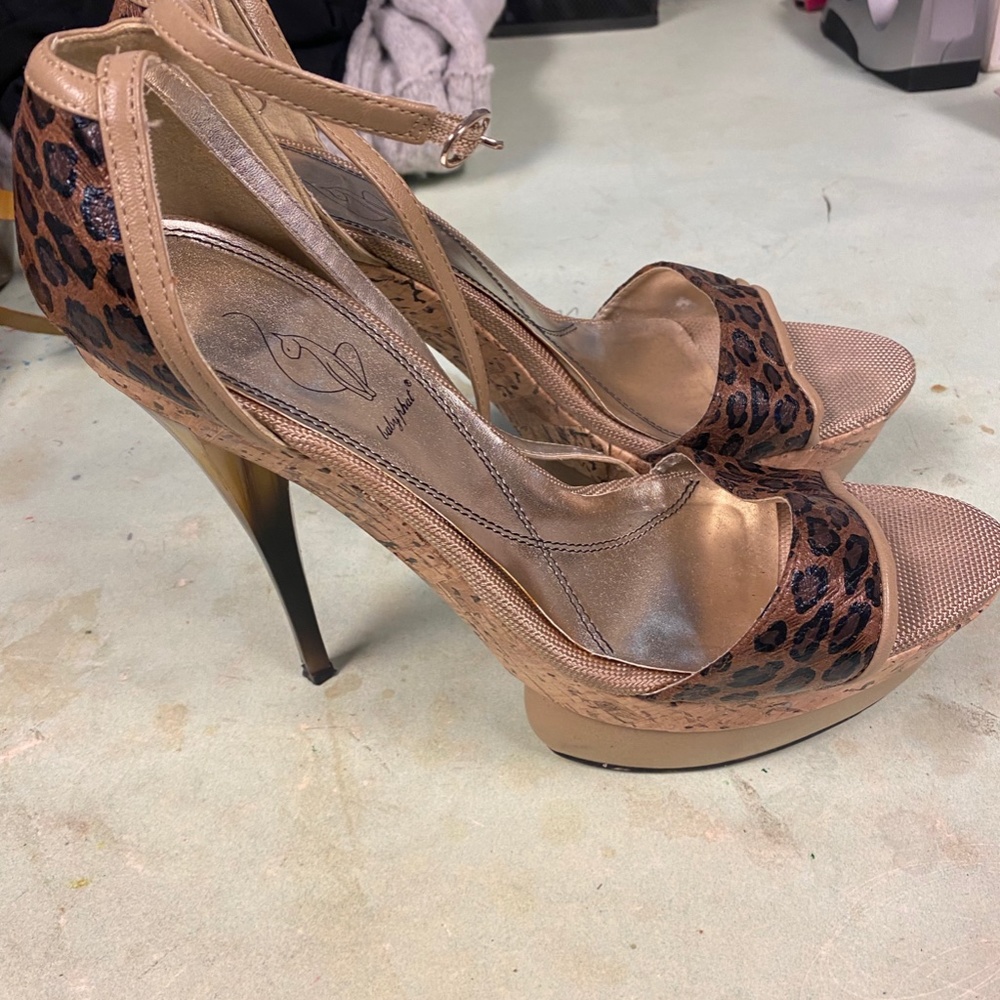 Baby Phat High Heels - Picture 4 of 6